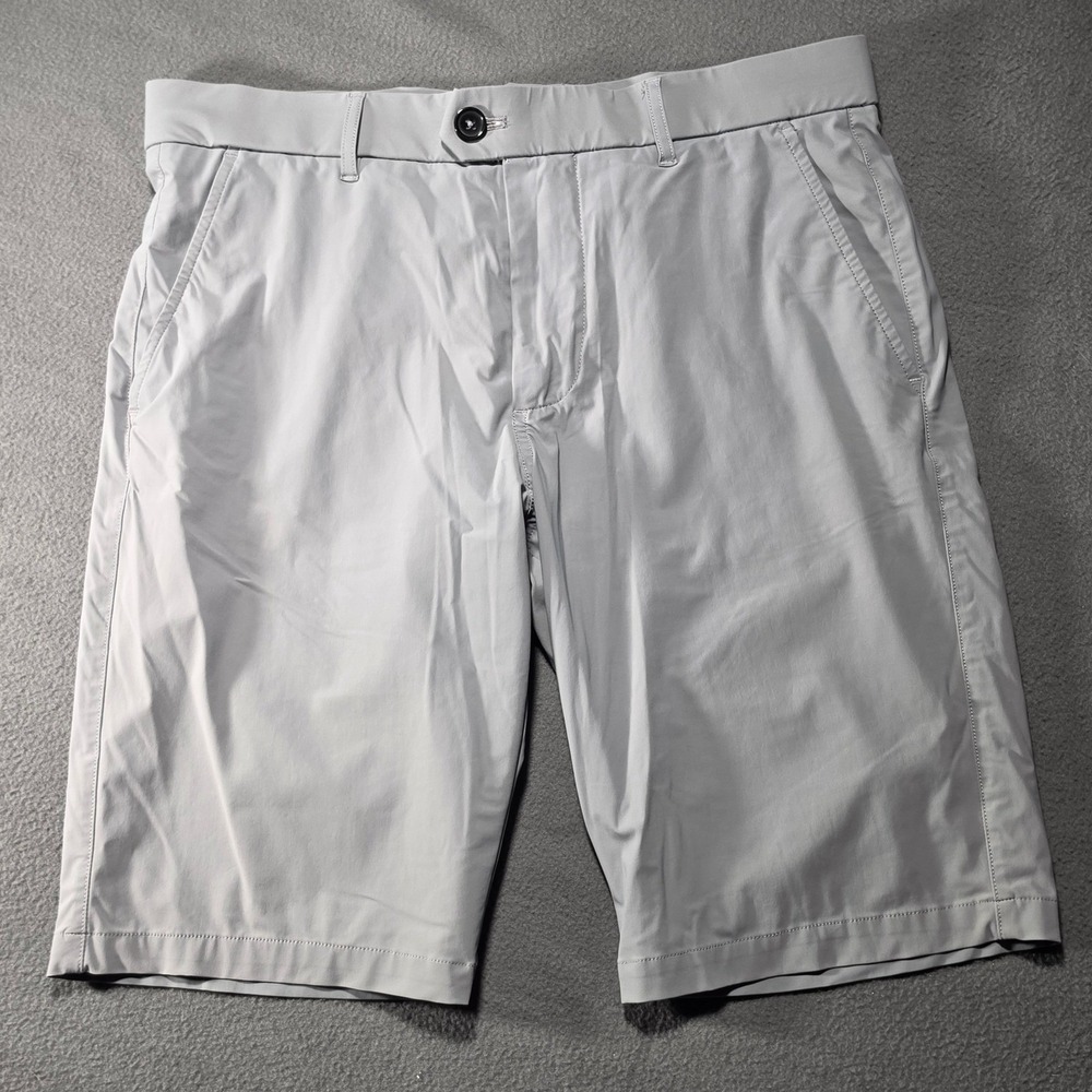 Greyson Montauk Golf Shorts Mens 32 Light Gray Technical Performance Flat Front